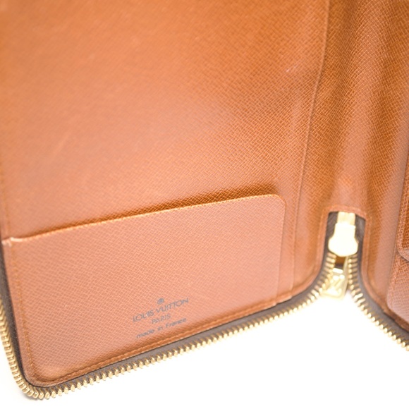 Louis Vuitton Zippy Organizer - Picture 10 of 15